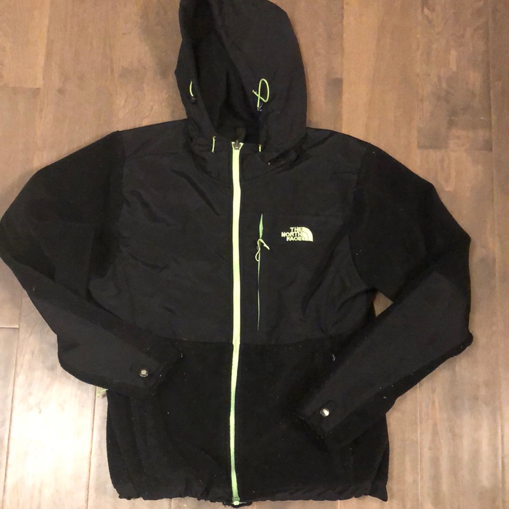The North Face Women’s XL Black fleece Jacket with yellow neon accents